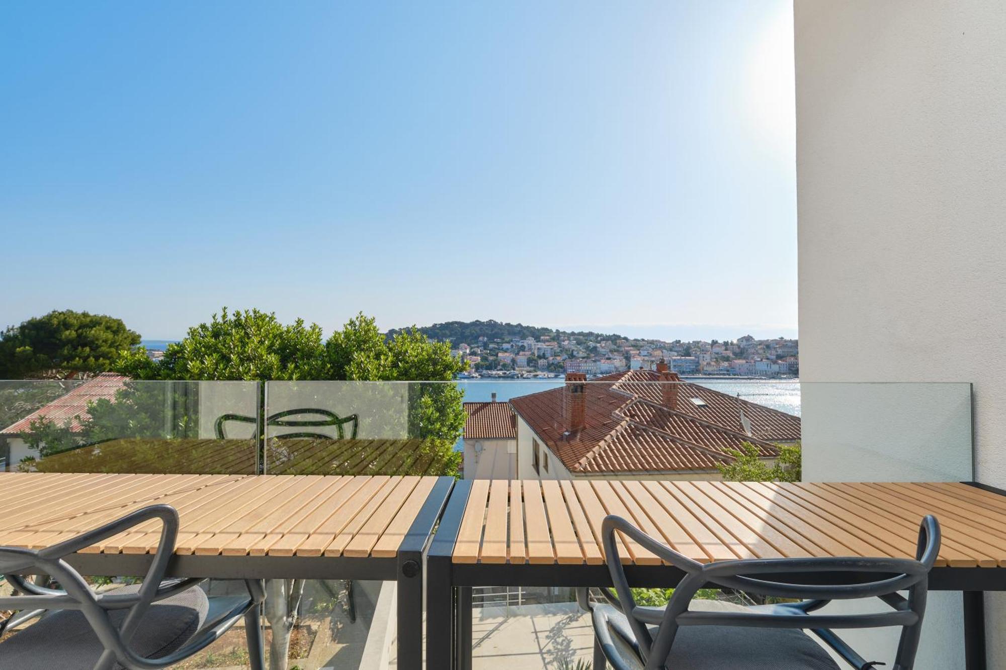 Design Apartments 3&4 Mali Losinj Exterior photo