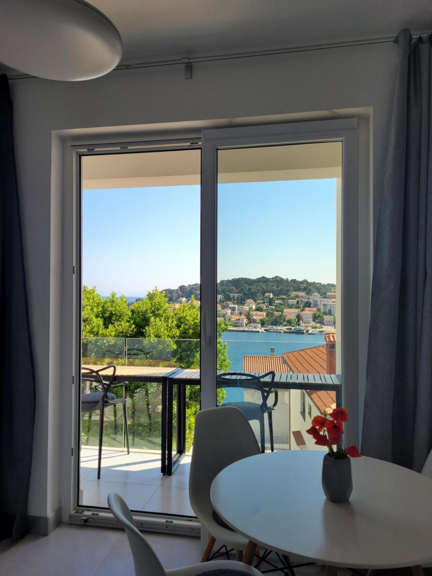 Design Apartments 3&4 Mali Losinj Exterior photo