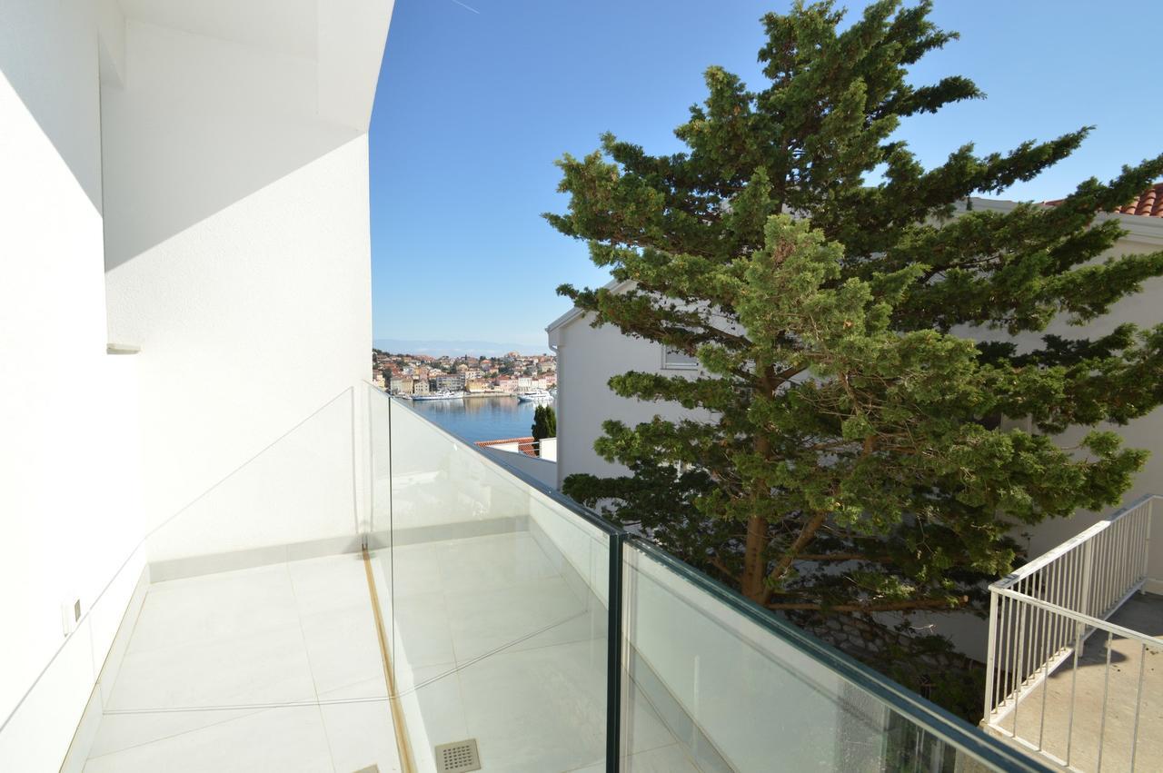 Design Apartments 3&4 Mali Losinj Exterior photo