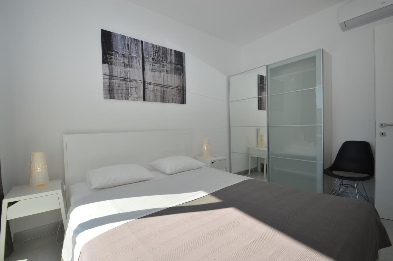 Design Apartments 3&4 Mali Losinj Exterior photo